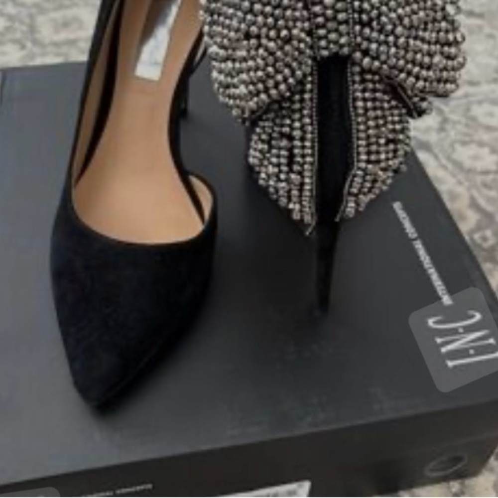 INC Kaison Evening Bow Pumps with Gems Black size 8.5 - Picture 4 of 9